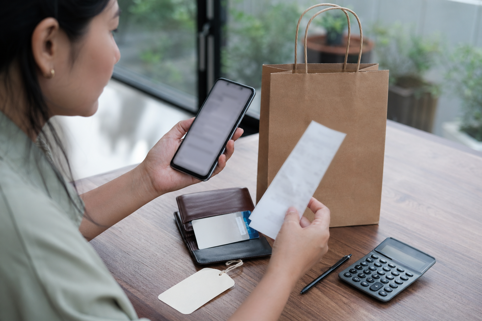 Скидка 50 процентов: что проверить в условиях акции, чеке и переписке до оплаты